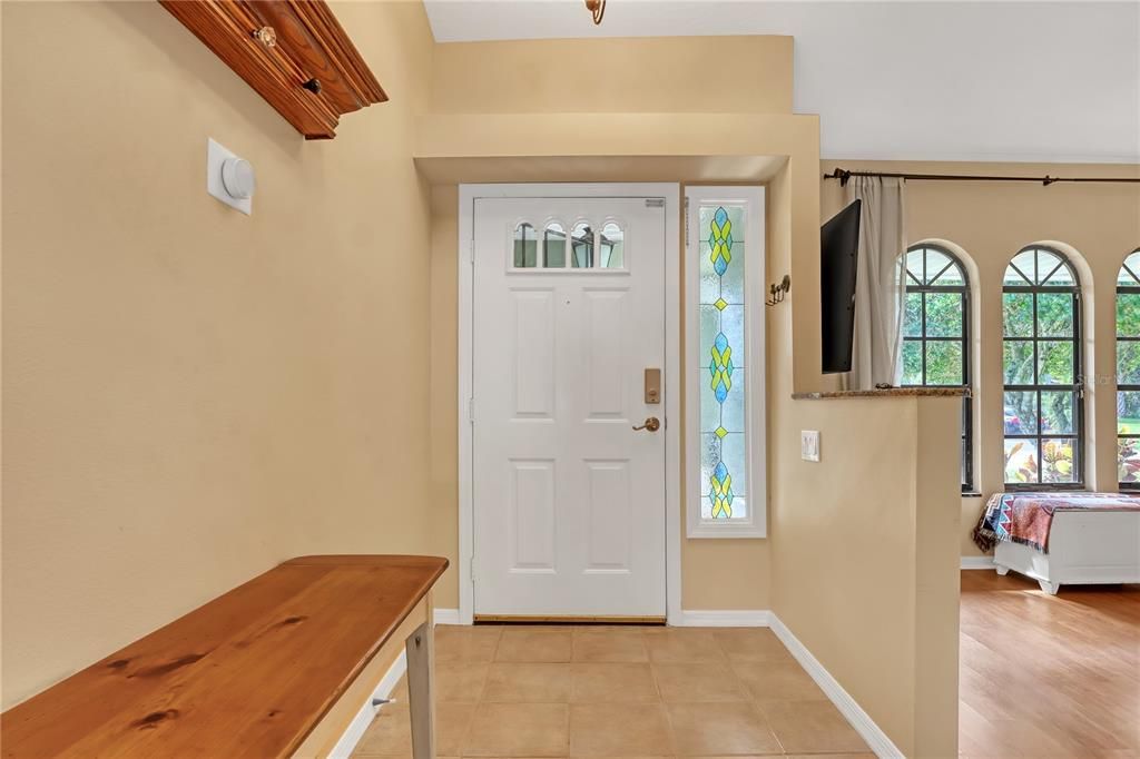 Active With Contract: $399,900 (3 beds, 2 baths, 1734 Square Feet)