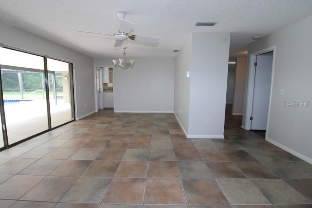 For Sale: $475,000 (4 beds, 2 baths, 2050 Square Feet)