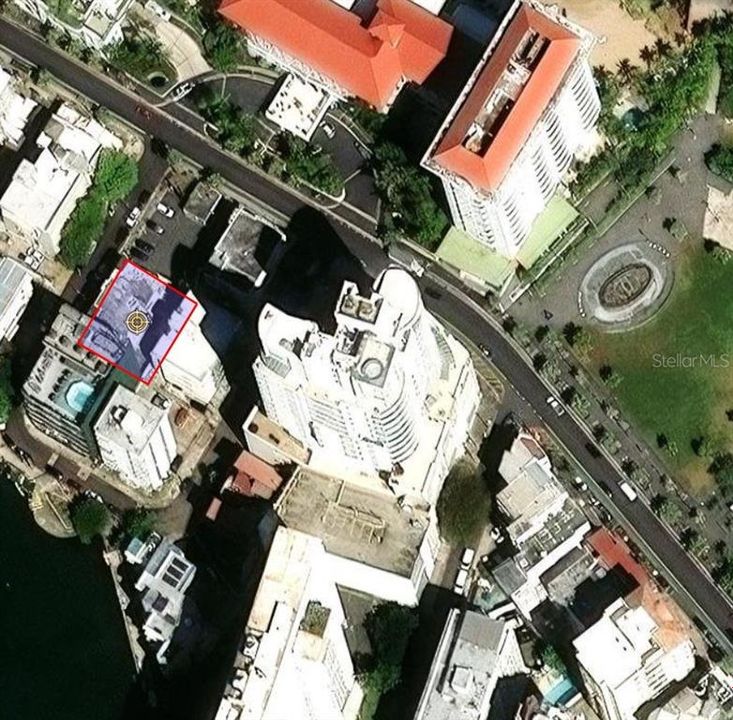 En Venta: $5,600,000 (8 camas, 6 baños, 8000 Pies cuadrados)