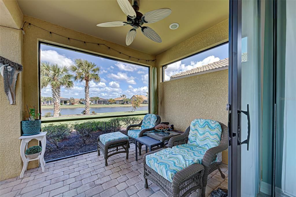 A quiet relaxation space in the lanai