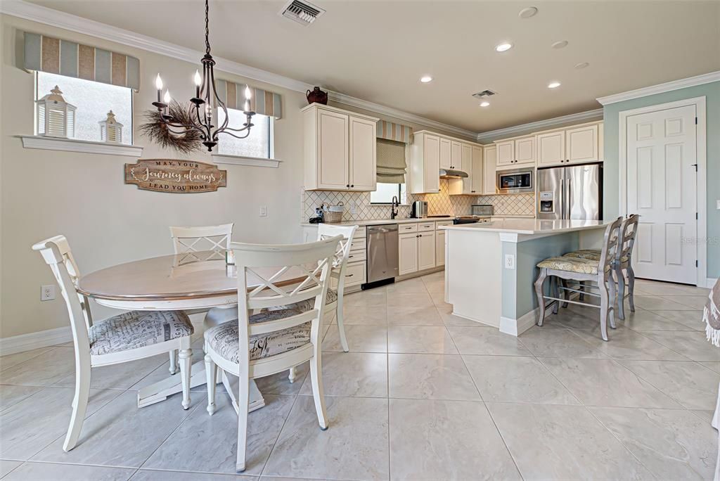 Dining area adjacent to the kitchen