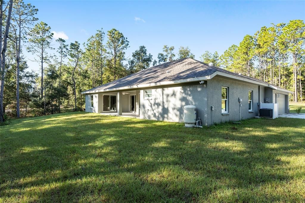 For Sale: $475,000 (3 beds, 2 baths, 2009 Square Feet)