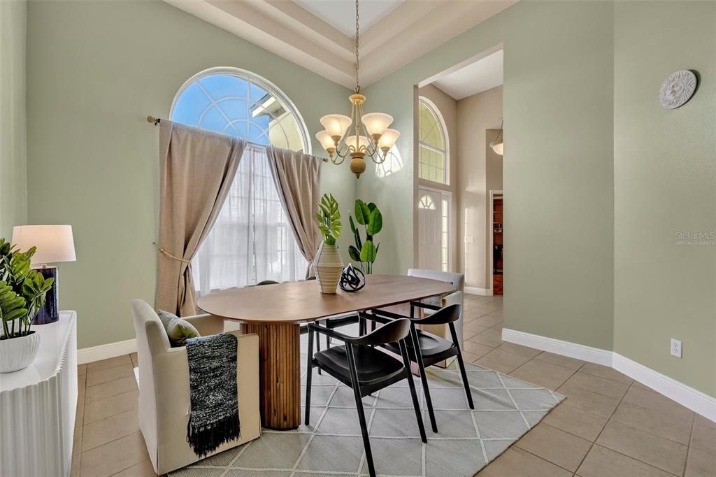 Virtually staged dining room