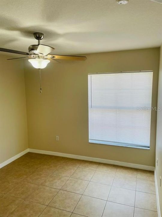 For Rent: $2,300 (3 beds, 2 baths, 1600 Square Feet)