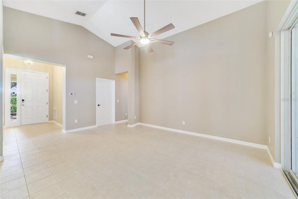 FOYER/LIVING ROOM.