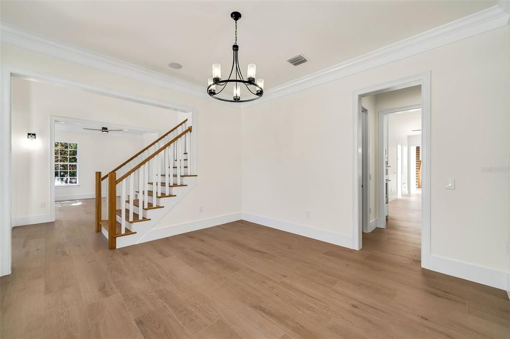 FORMAL DINING ROOM