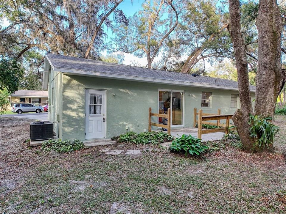 For Sale: $239,900 (3 beds, 2 baths, 1000 Square Feet)