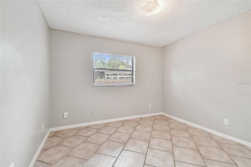 For Rent: $2,295 (3 beds, 2 baths, 1358 Square Feet)