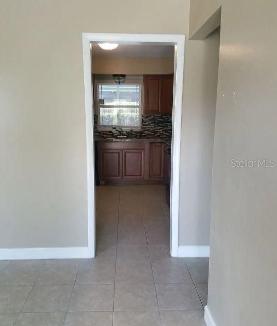 For Rent: $2,500 (3 beds, 2 baths, 1632 Square Feet)