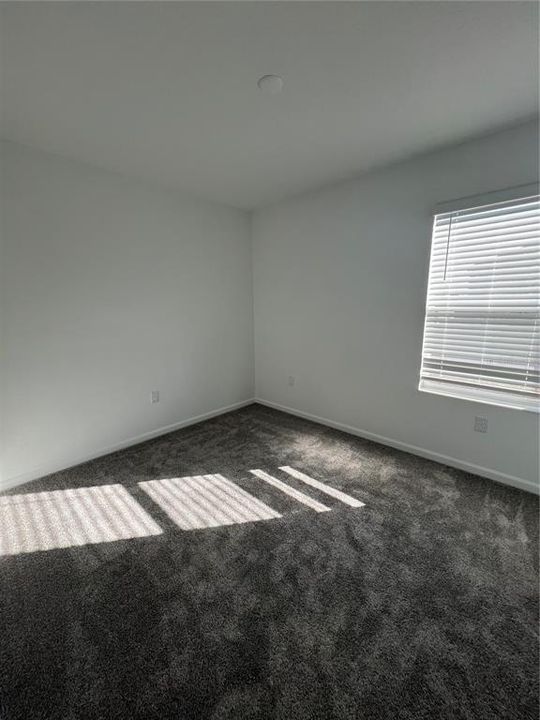 For Rent: $2,000 (3 beds, 2 baths, 2109 Square Feet)