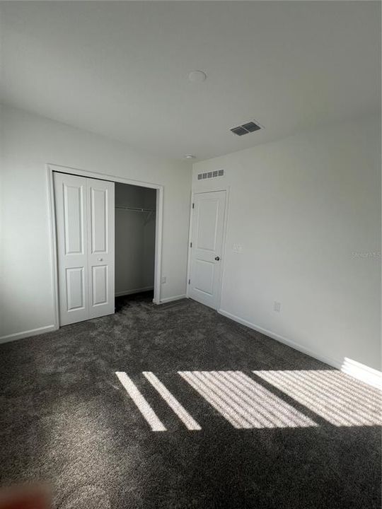 For Rent: $2,000 (3 beds, 2 baths, 2109 Square Feet)