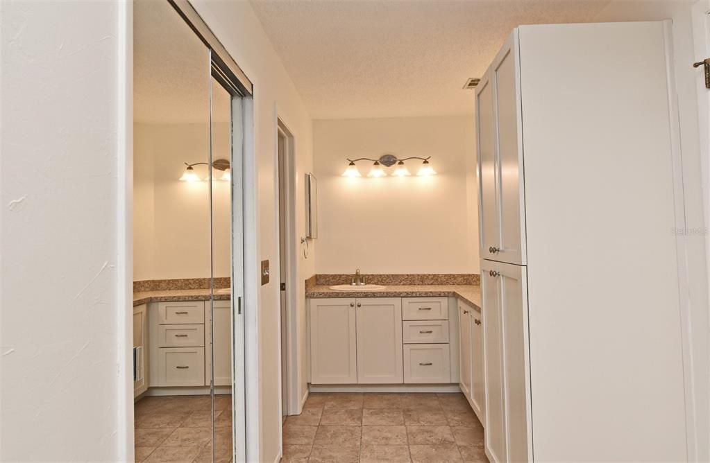 For Rent: $2,350 (3 beds, 2 baths, 1628 Square Feet)