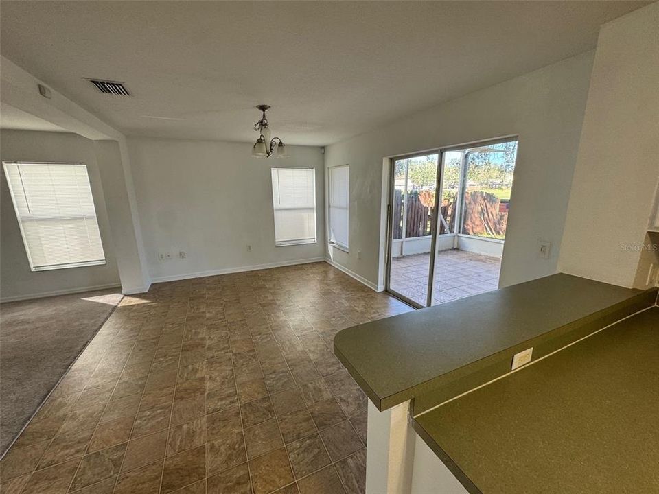 For Rent: $3,000 (3 beds, 2 baths, 1596 Square Feet)