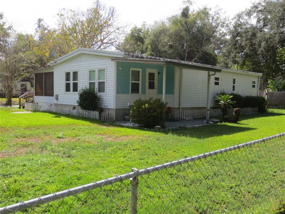 Recently Sold: $137,000 (2 beds, 2 baths, 1080 Square Feet)