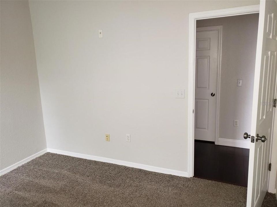 For Rent: $2,000 (3 beds, 2 baths, 1260 Square Feet)