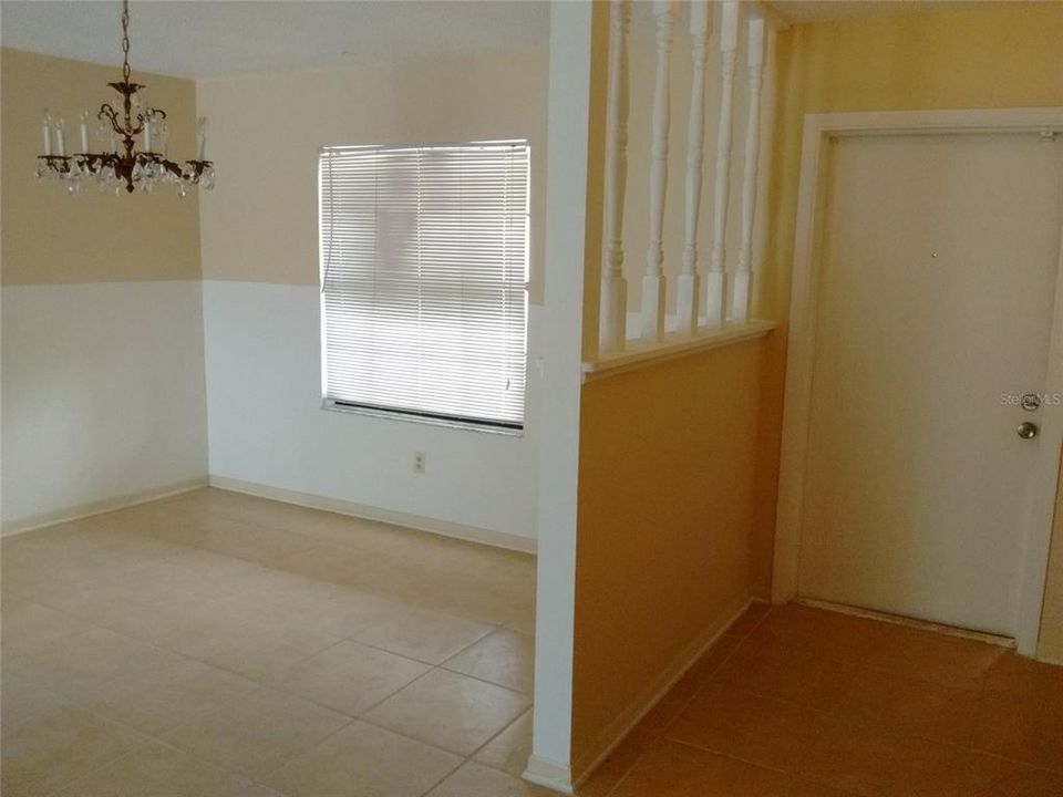 For Rent: $2,150 (3 beds, 2 baths, 1560 Square Feet)