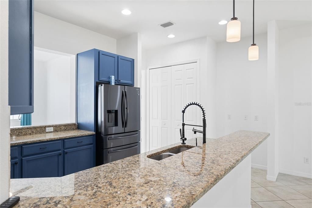 Updated kitchen with newer appliances!