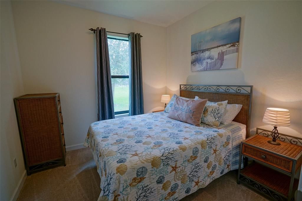 待售: $293,900 (3 贝兹, 2 浴室, 1417 平方英尺)