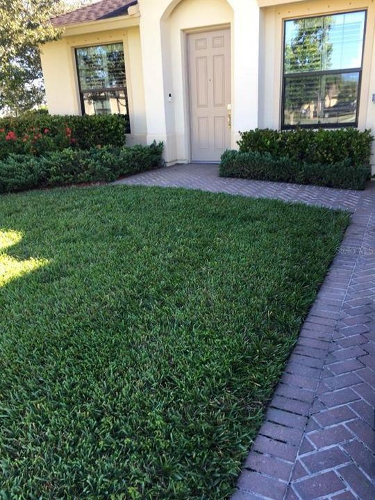 待售: $293,900 (3 贝兹, 2 浴室, 1417 平方英尺)