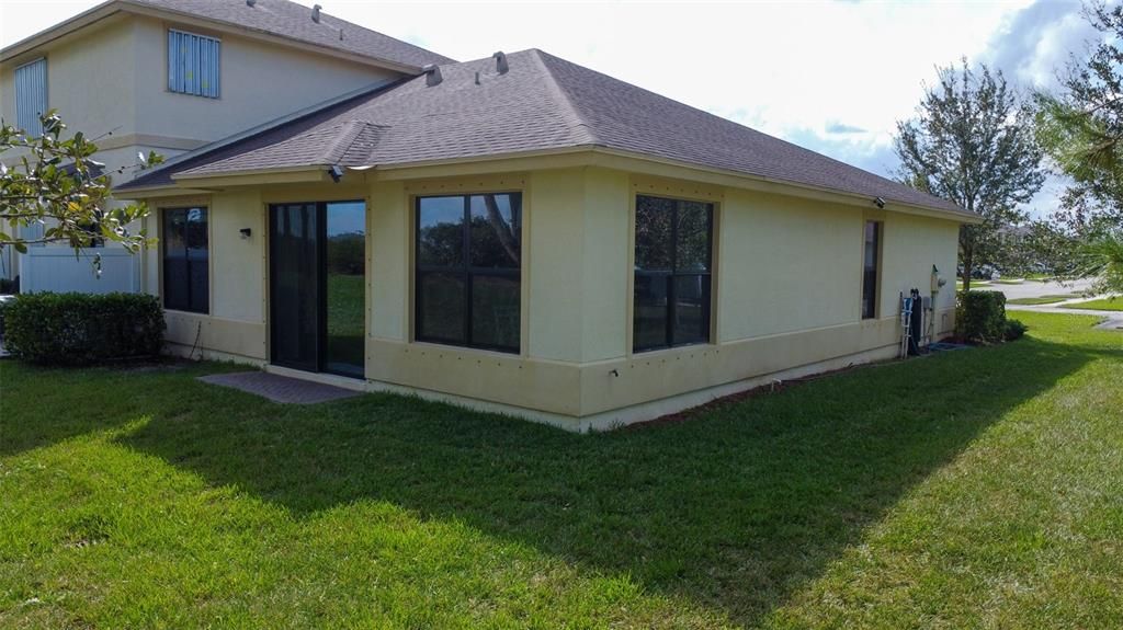 待售: $293,900 (3 贝兹, 2 浴室, 1417 平方英尺)