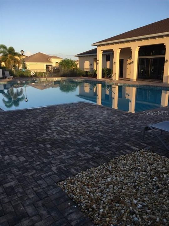 待售: $293,900 (3 贝兹, 2 浴室, 1417 平方英尺)