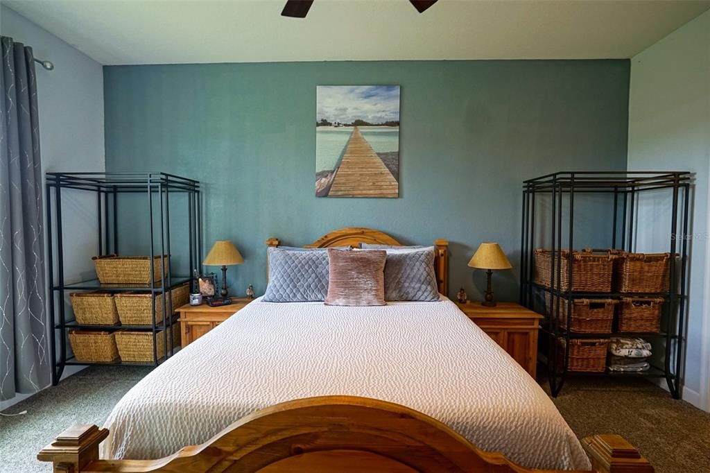 待售: $293,900 (3 贝兹, 2 浴室, 1417 平方英尺)