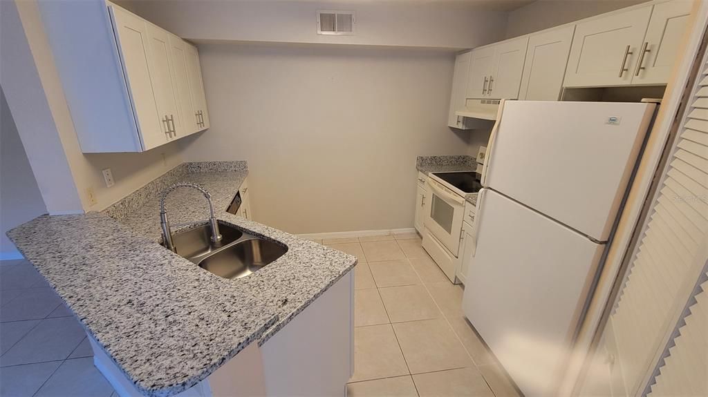 For Rent: $1,675 (2 beds, 2 baths, 1080 Square Feet)