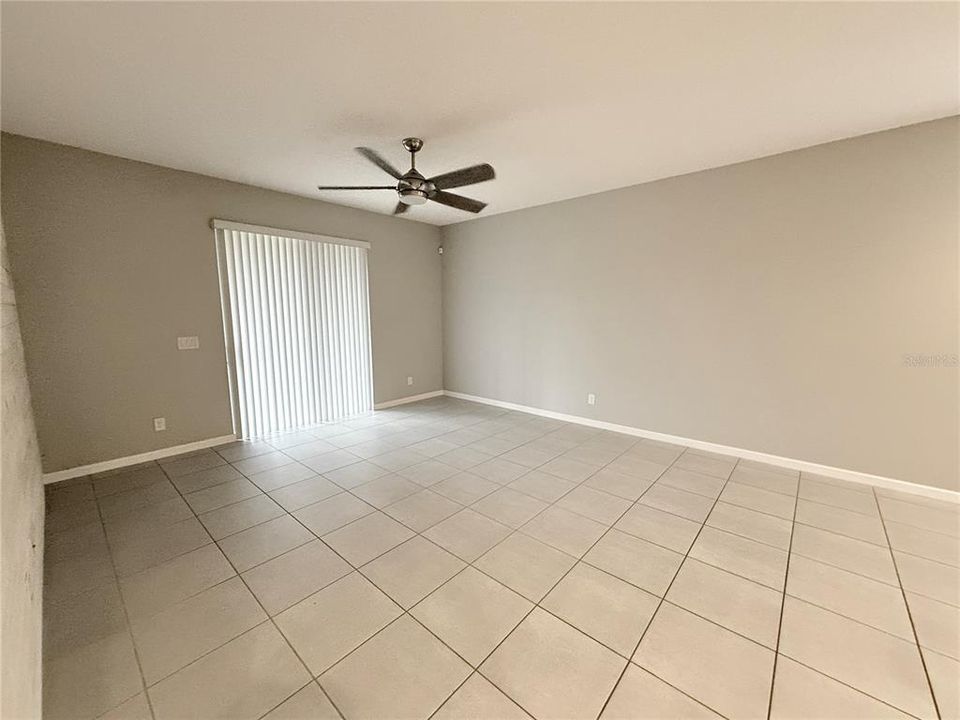 For Rent: $2,800 (4 beds, 2 baths, 2362 Square Feet)