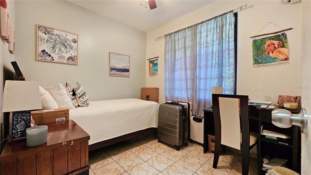 For Sale: $295,000 (8 beds, 0 baths, 3102 Square Feet)