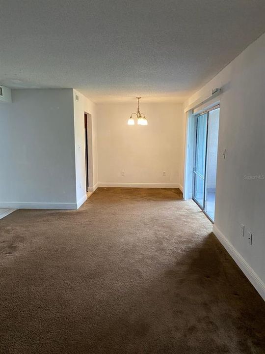 For Rent: $1,575 (2 beds, 2 baths, 976 Square Feet)