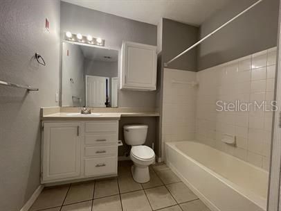 For Rent: $1,495 (2 beds, 1 baths, 901 Square Feet)