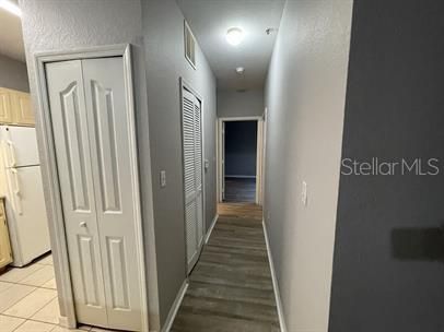 For Rent: $1,495 (2 beds, 1 baths, 901 Square Feet)