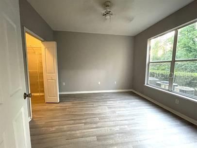 For Rent: $1,495 (2 beds, 1 baths, 901 Square Feet)