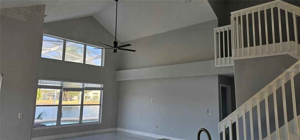 Active With Contract: $3,200 (4 beds, 2 baths, 2457 Square Feet)