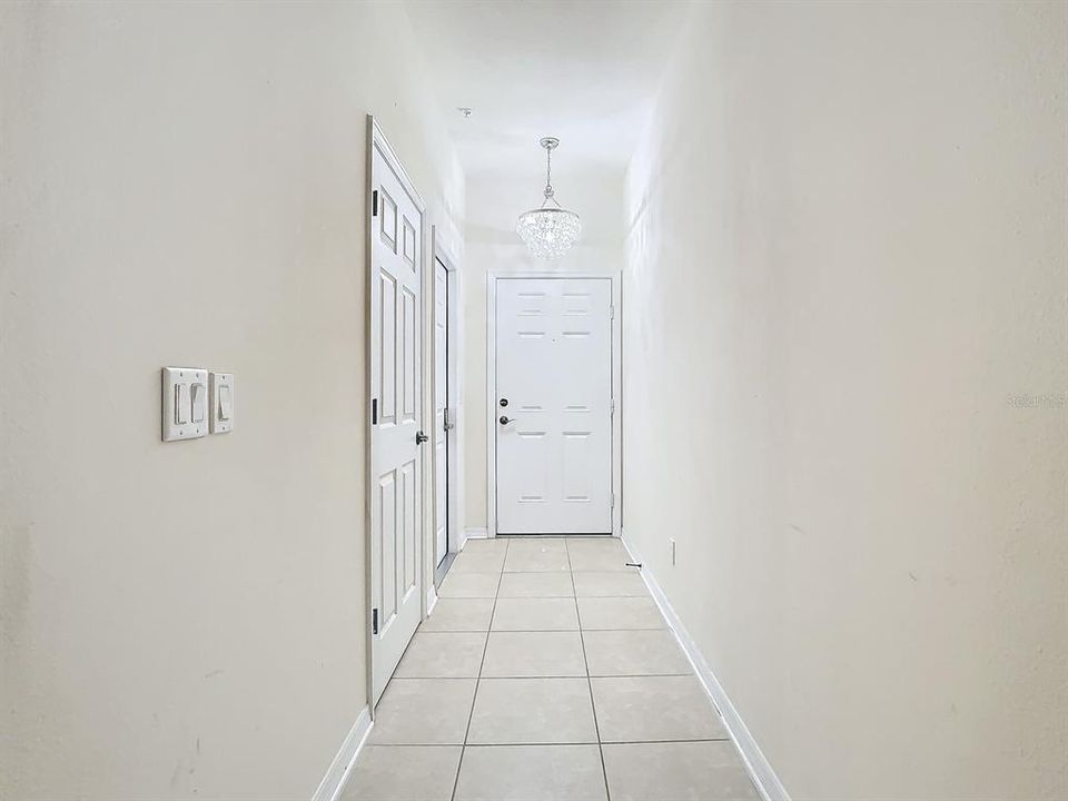 For Sale: $347,900 (3 beds, 2 baths, 1512 Square Feet)