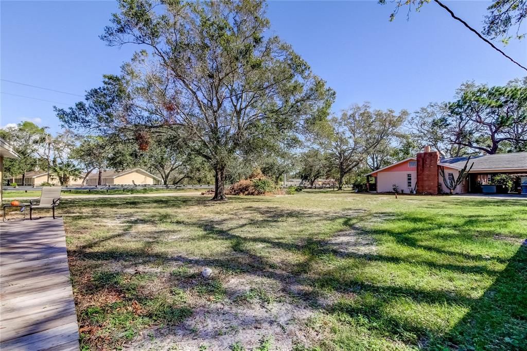 For Sale: $587,000 (3 beds, 1 baths, 1404 Square Feet)