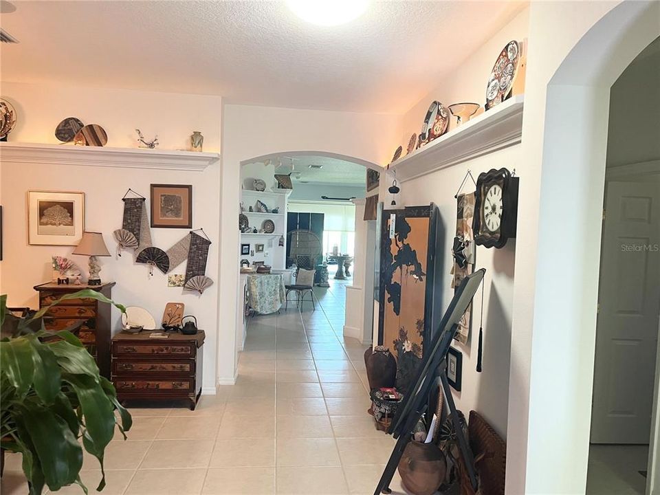 For Sale: $449,900 (2 beds, 2 baths, 1820 Square Feet)