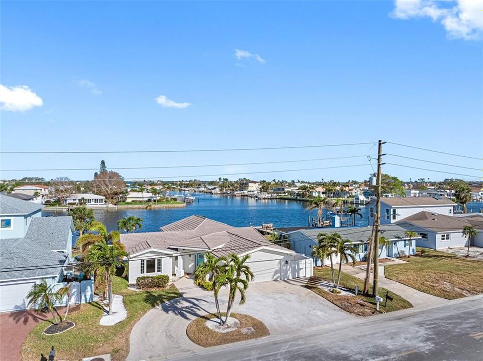 For Sale: $1,200,000 (3 beds, 2 baths, 1855 Square Feet)