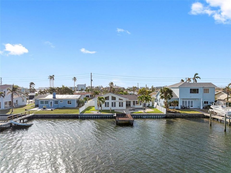 For Sale: $1,200,000 (3 beds, 2 baths, 1855 Square Feet)