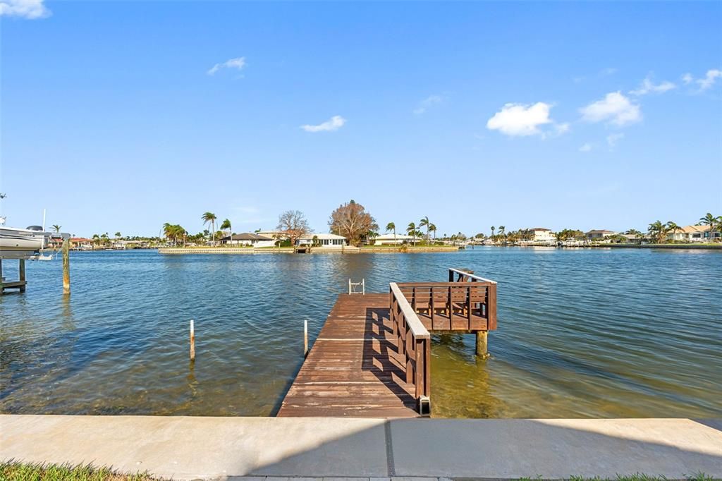 For Sale: $1,200,000 (3 beds, 2 baths, 1855 Square Feet)