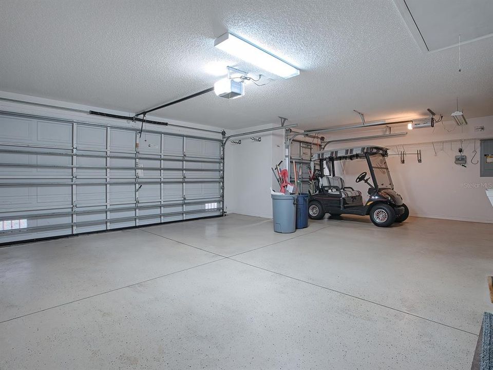 HUGE GARAGE WITH GOLF CART PARKING!