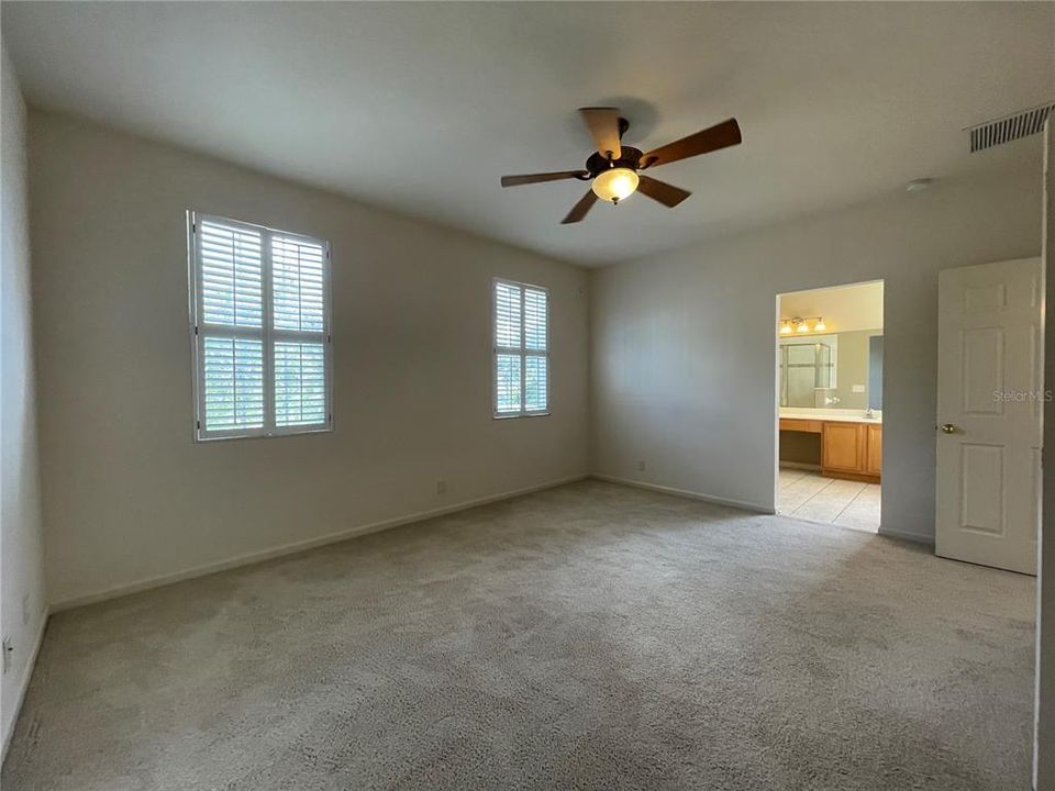 For Rent: $2,600 (4 beds, 2 baths, 2202 Square Feet)