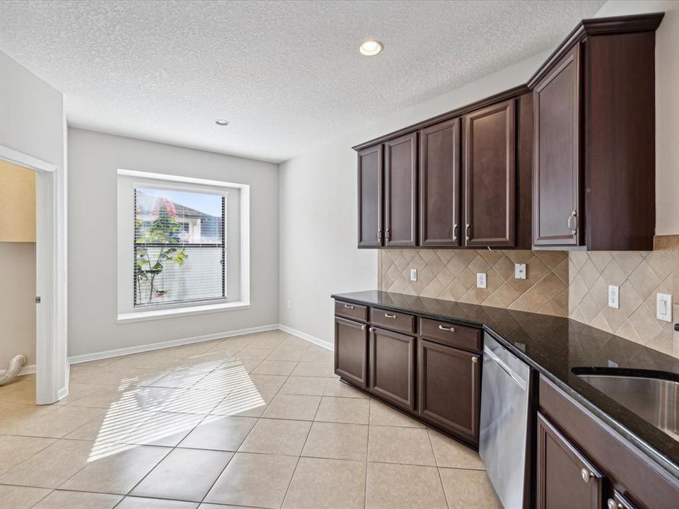 For Sale: $445,000 (4 beds, 2 baths, 2601 Square Feet)