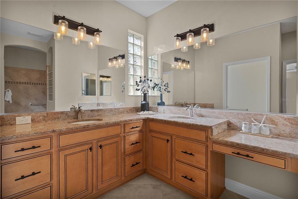 Double vanities, make up counter & Linen Closet in the Master Ensuite