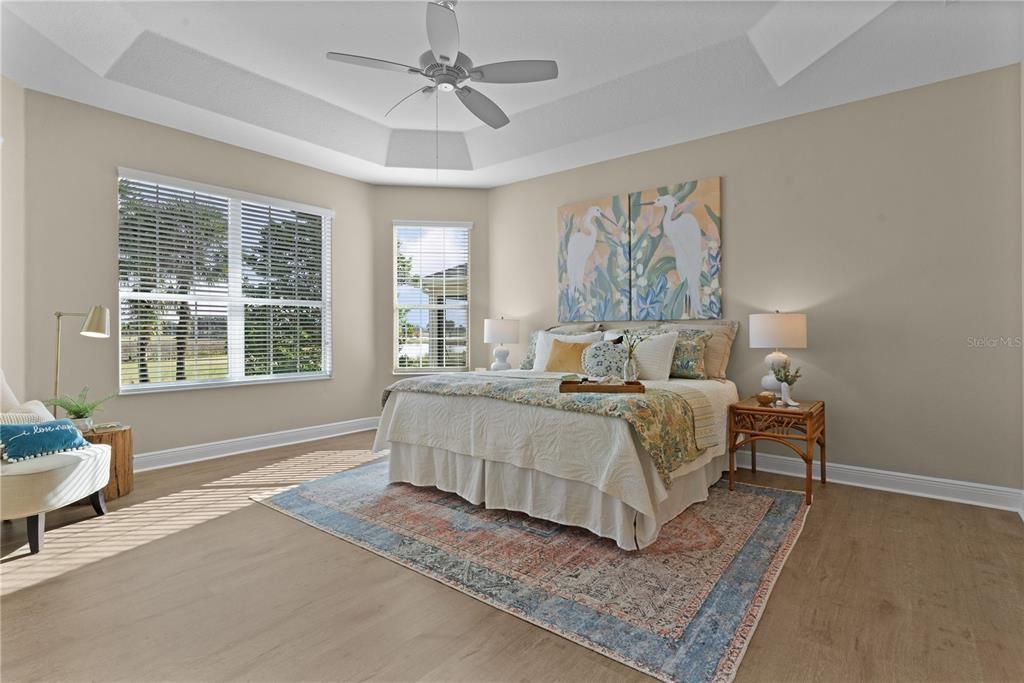 Master Ensuite with BAY WINDOWS overlooks the views