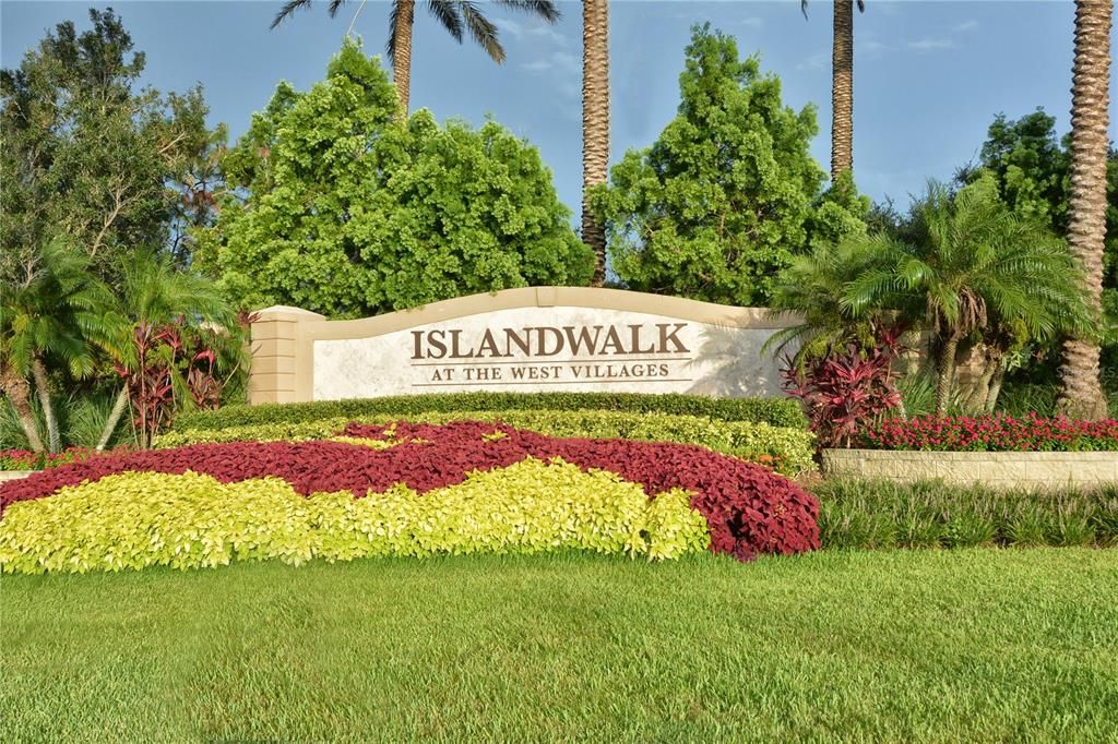 IslandWalk Entrance