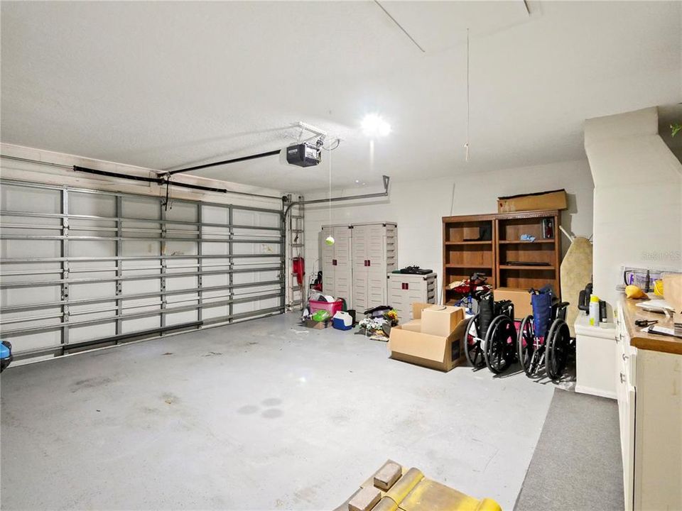 Spacious Clean Garage