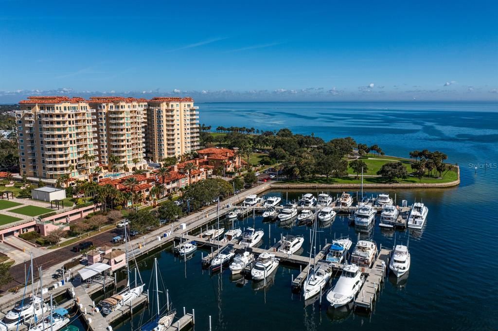 For Sale: $3,495,000 (3 beds, 3 baths, 3529 Square Feet)