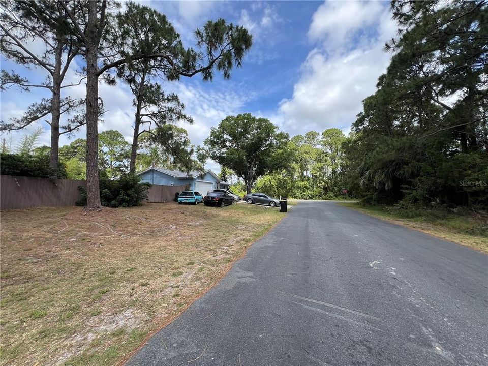 For Sale: $300,000 (3 beds, 2 baths, 1380 Square Feet)