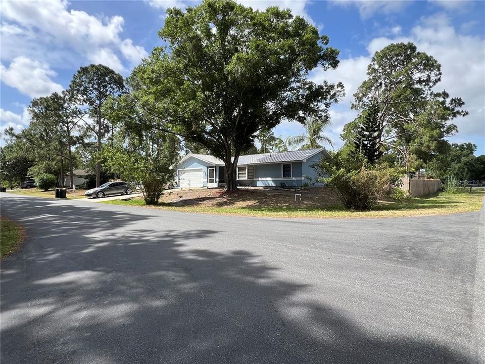 For Sale: $320,000 (3 beds, 2 baths, 1380 Square Feet)